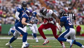 世俱杯直播-世俱杯比赛战术分析报告：世界强队在战术板上的对决